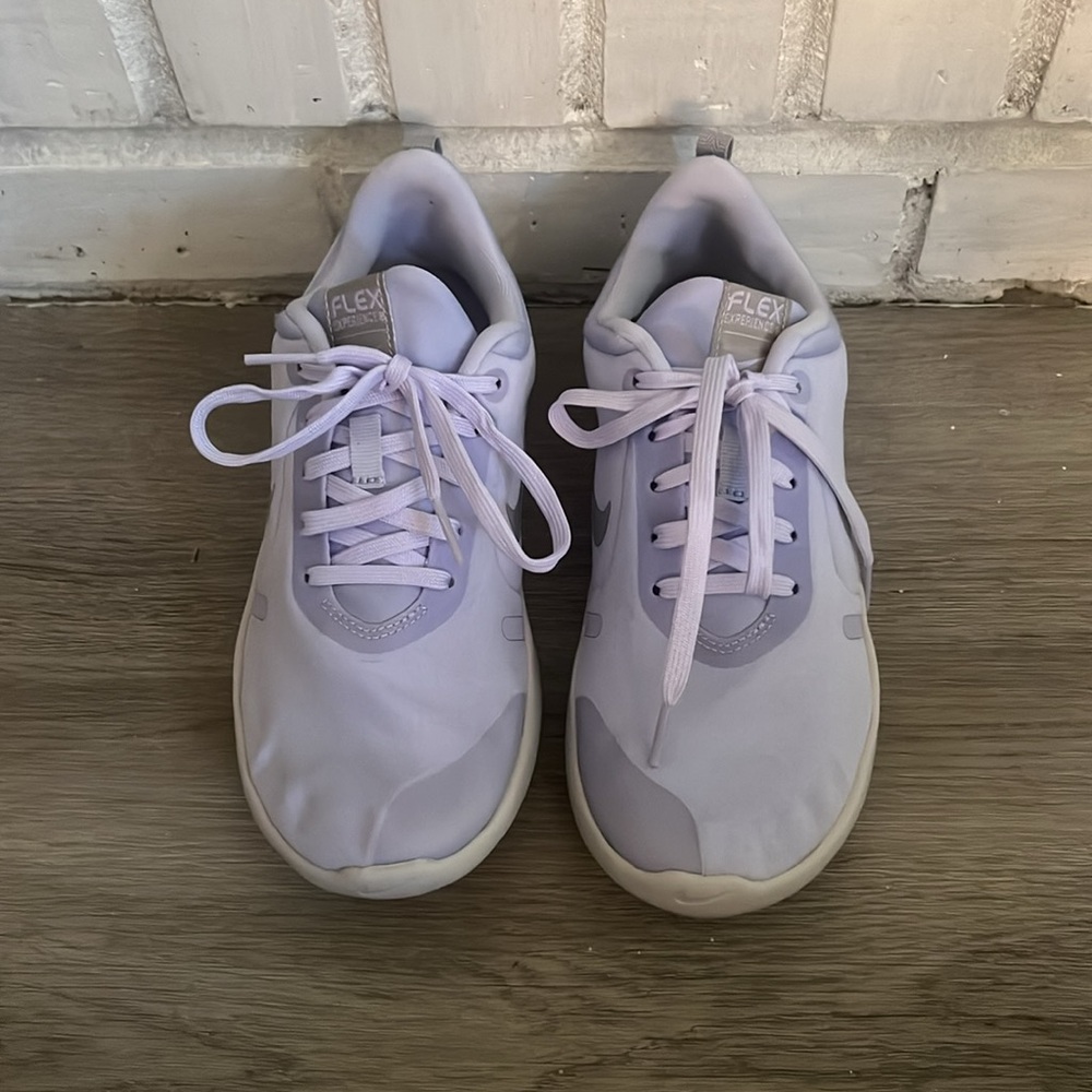 Nike Flex Experience 8